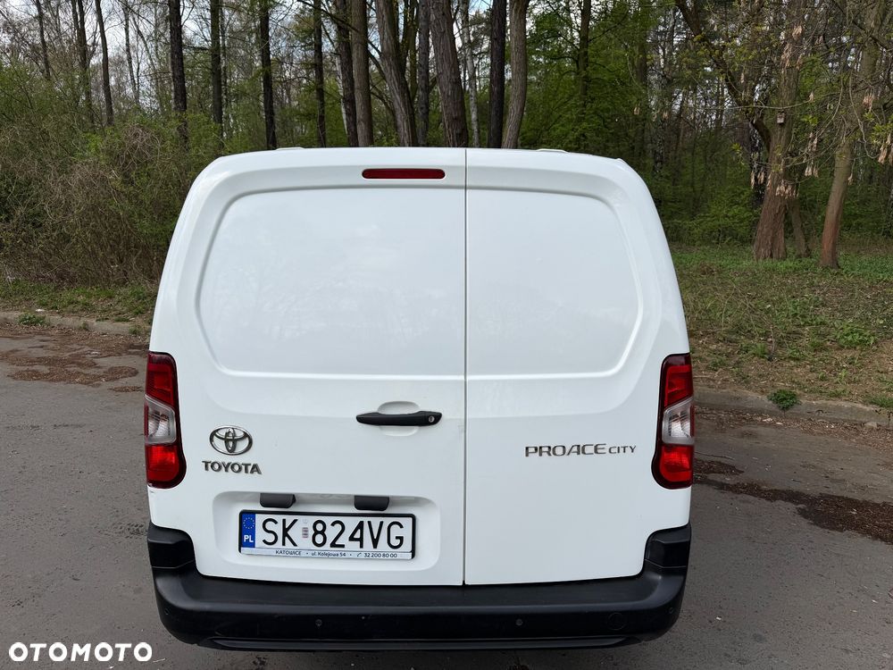 Toyota PROACE CITY - 13