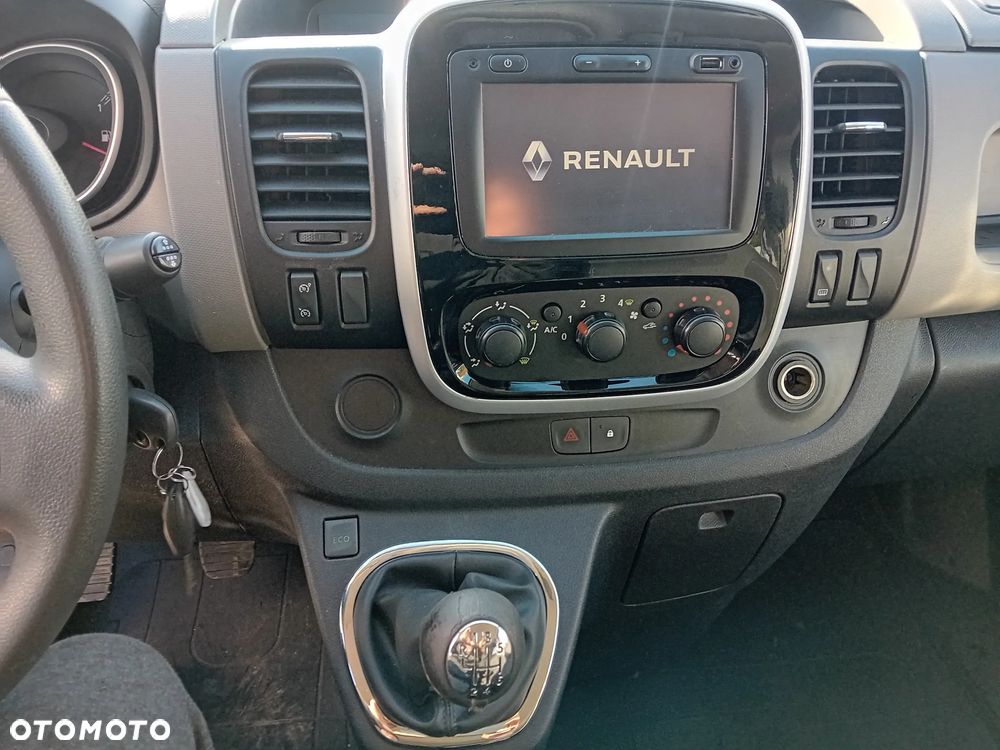 Renault Trafic Brygadówka - 20