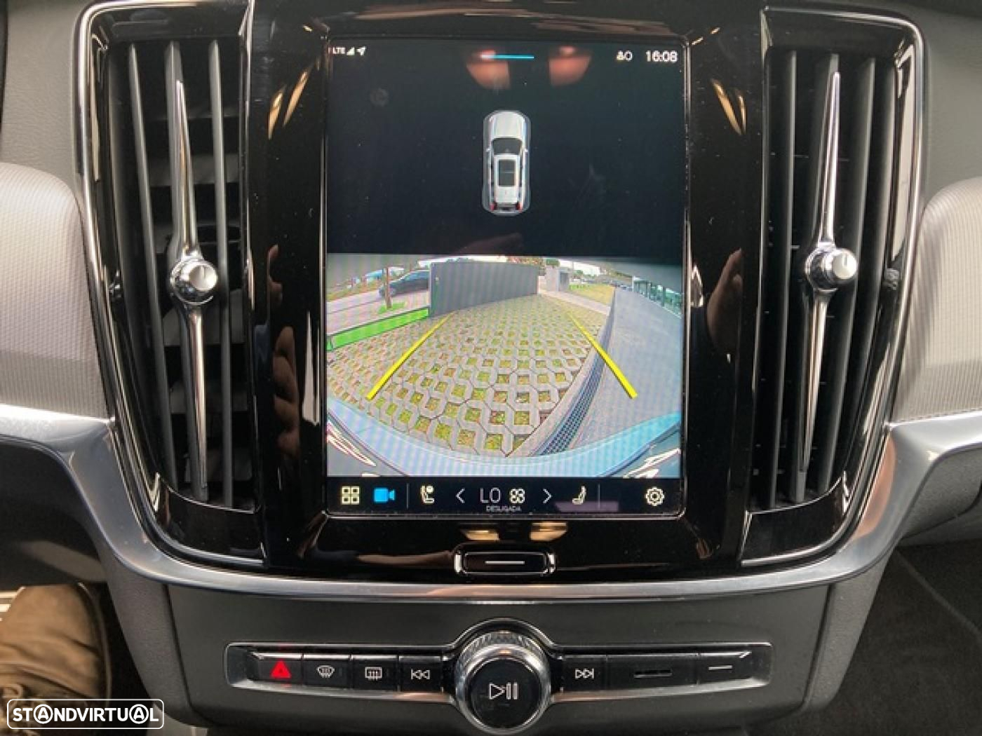 Volvo V90 2.0 T6 PHEV R-Design AWD - 26