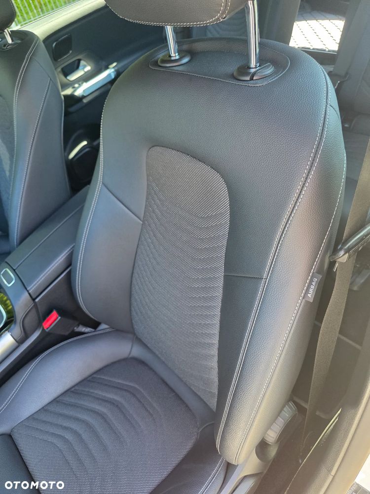 Mercedes-Benz EQB 350 66.5kWh 4-Matic Edition 1 7os - 7