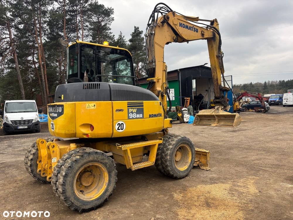 Komatsu PW 98MR-6 - 3