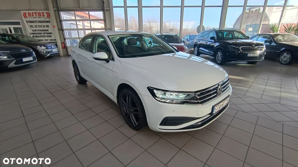 Volkswagen Passat 2.0 TSI Elegance DSG - 11