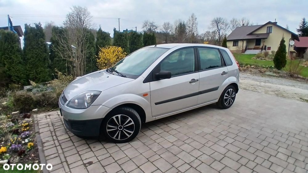 Ford Fiesta - 3