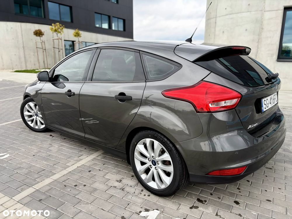 Ford Focus 1.0 EcoBoost 99g Trend - 16
