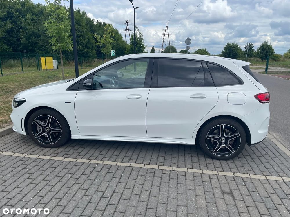 Mercedes-Benz Klasa B 250 e AMG Line 8G-DCT - 5