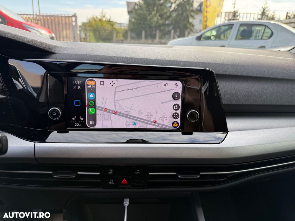 Volkswagen Golf 2.0 TDI DSG Life - 22