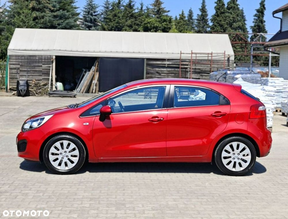 Kia Rio - 6