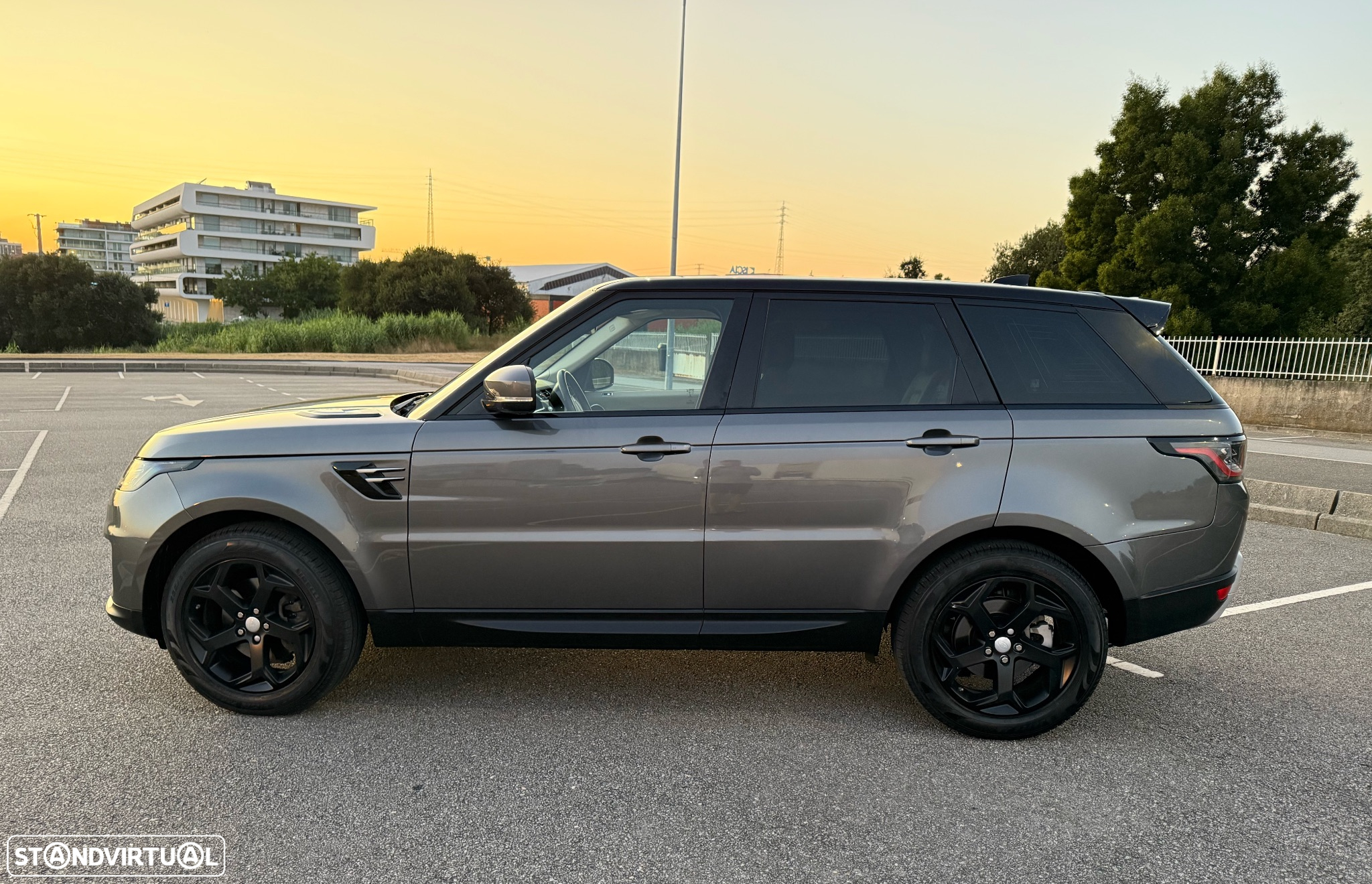 Land Rover Range Rover Sport 2.0 SD4 SE - 9