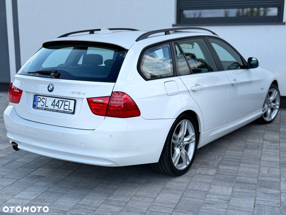 BMW Seria 3 318d DPF - 25