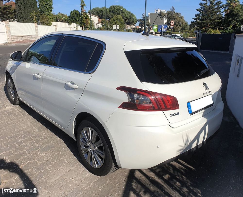 Peugeot 308 1.6 BlueHDi Allure J17 - 51
