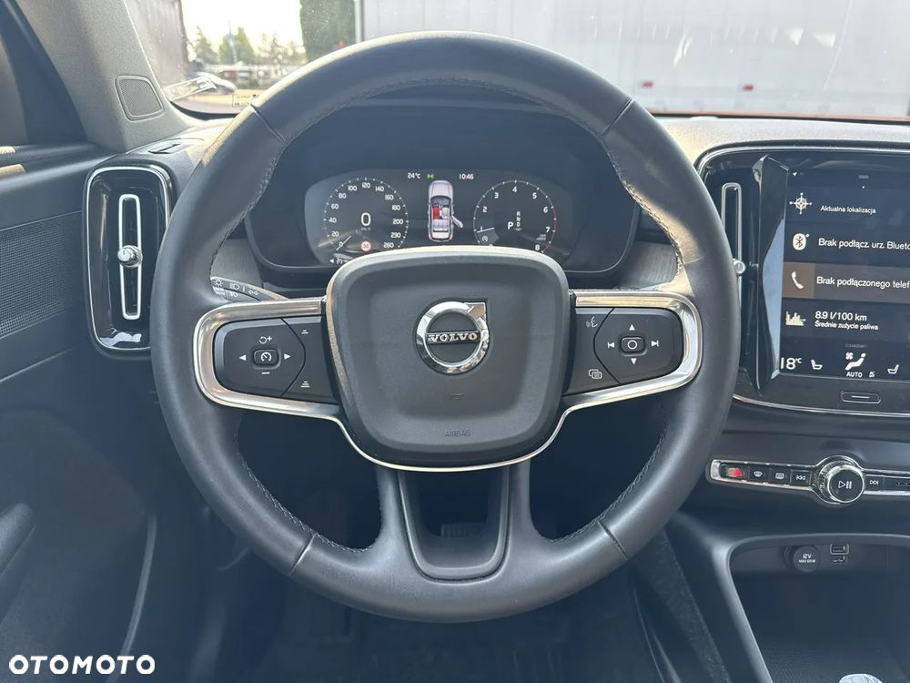 Volvo XC 40 T3 Inscription - 25