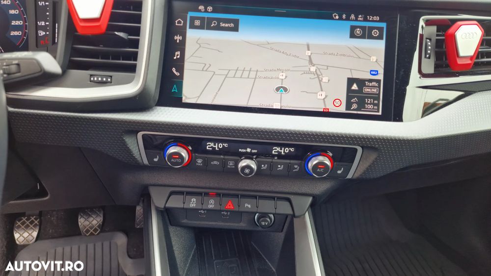 Audi A1 35 TFSI allstreet - 11