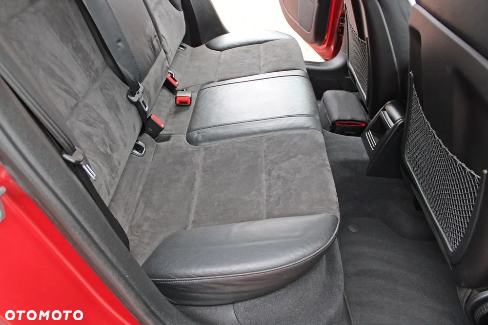 Audi A3 Sportback 2.0 TDI DPF S tronic Ambition - 32