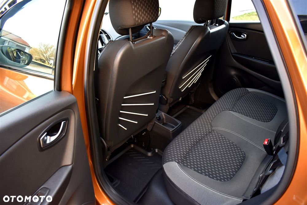 Renault Captur 0.9 Energy TCe Intens EU6 - 15