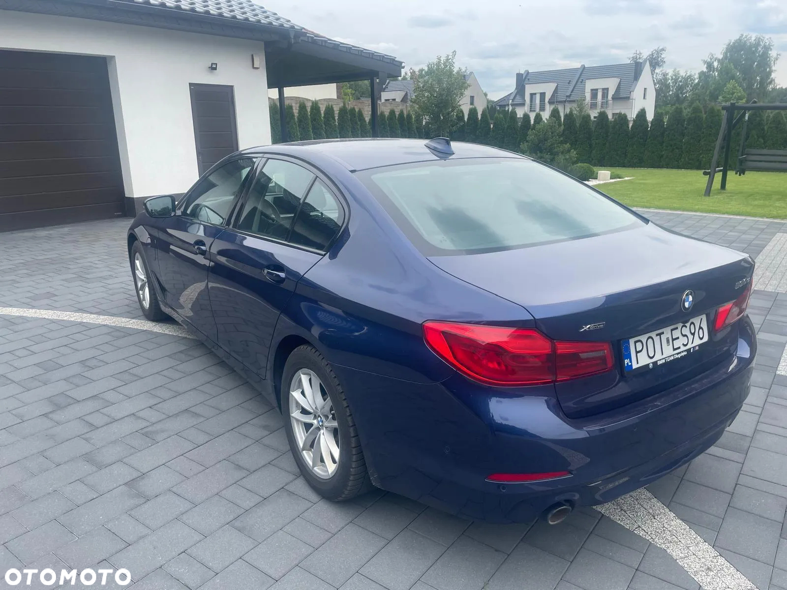 BMW Seria 5 530e xDrive Luxury Line sport - 4