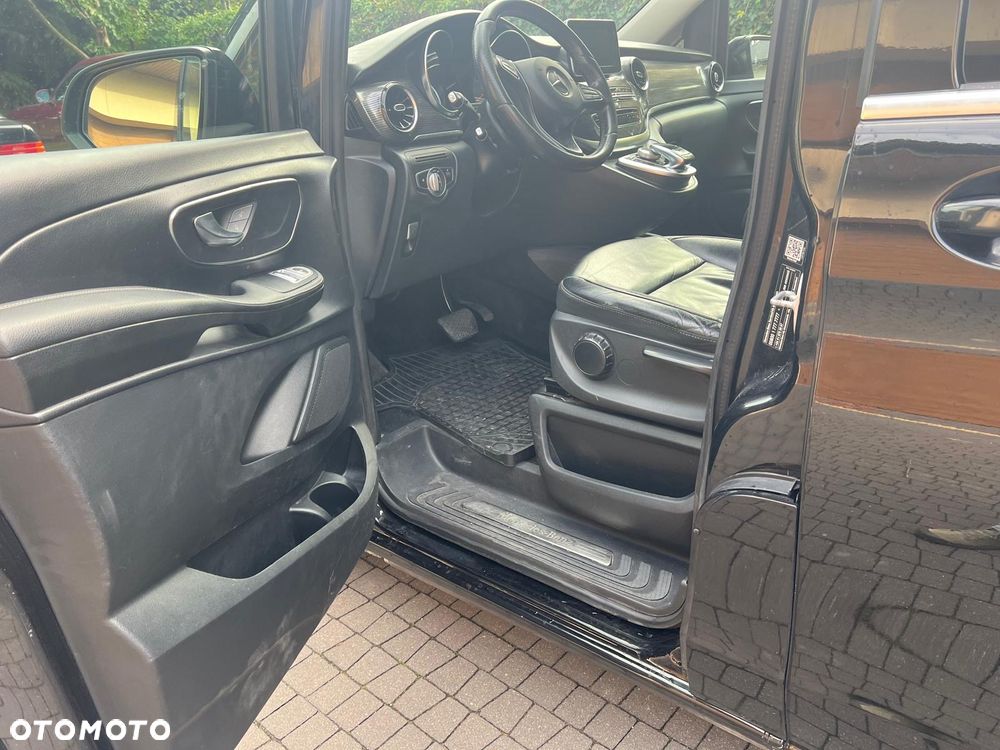 Mercedes-Benz Klasa V 220 d Avantgarde 9G-Tronic (d³ugi) - 19