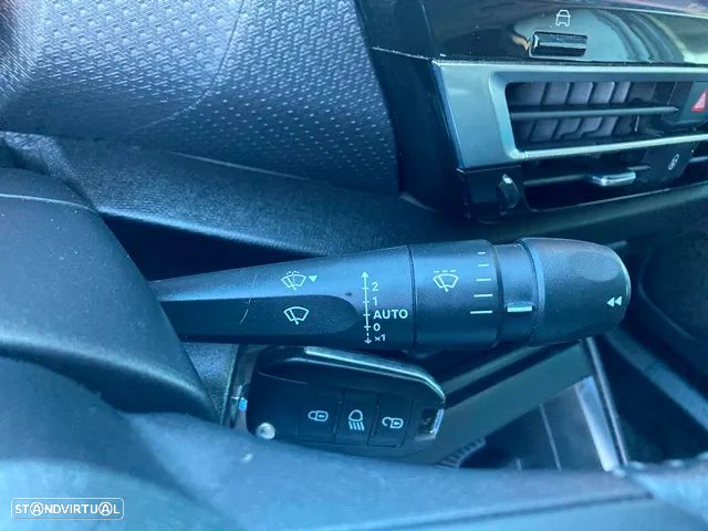 Citroën e-C4 Shine - 16