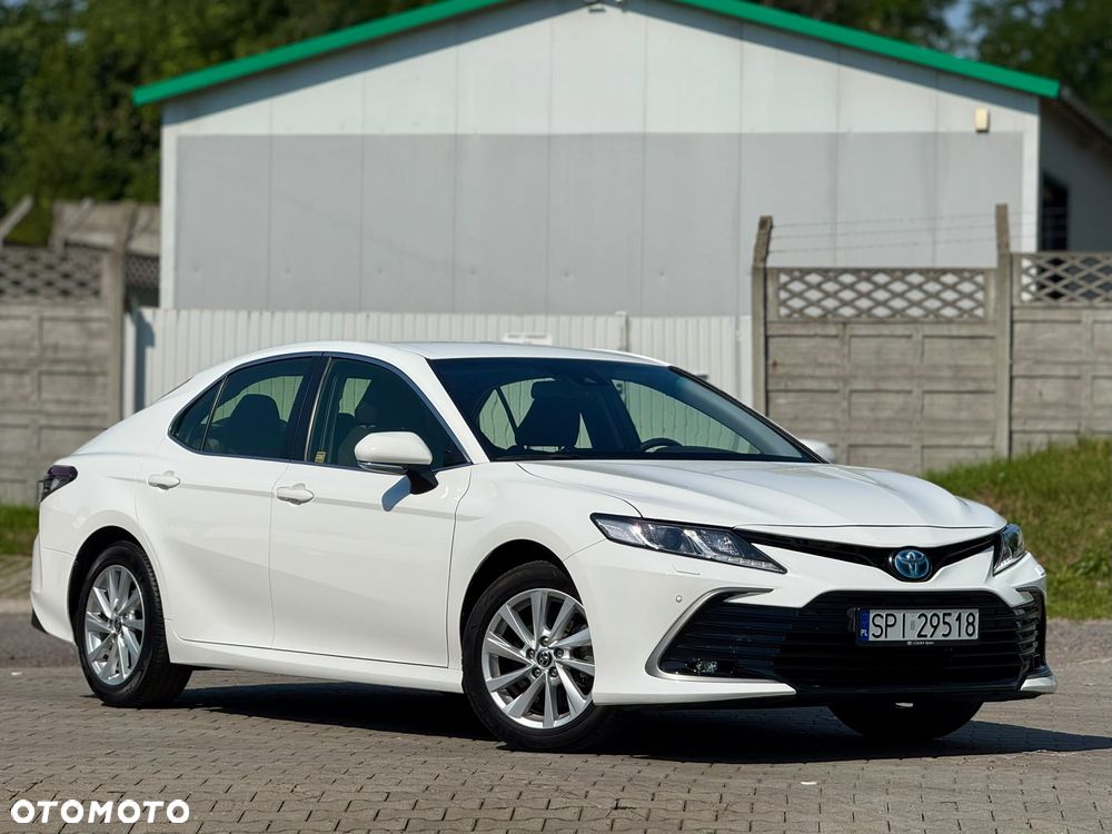 Toyota Camry 2.5 Hybrid Comfort CVT - 2