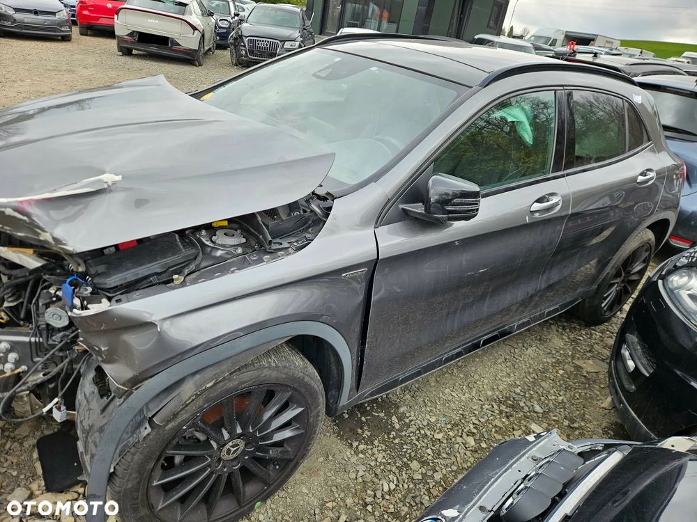 Mercedes-Benz GLA 200 CDI 7G-DCT Edition 1 - 8