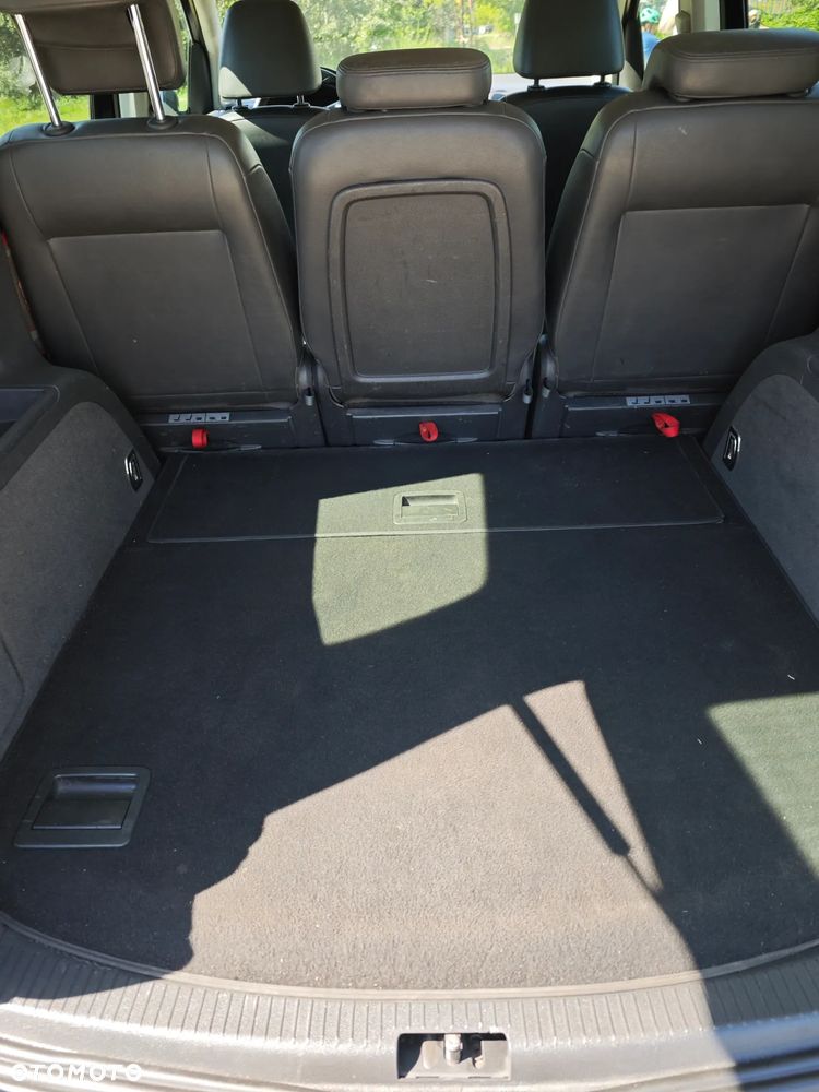 Volkswagen Touran 1.4 TSI Trendline - 9