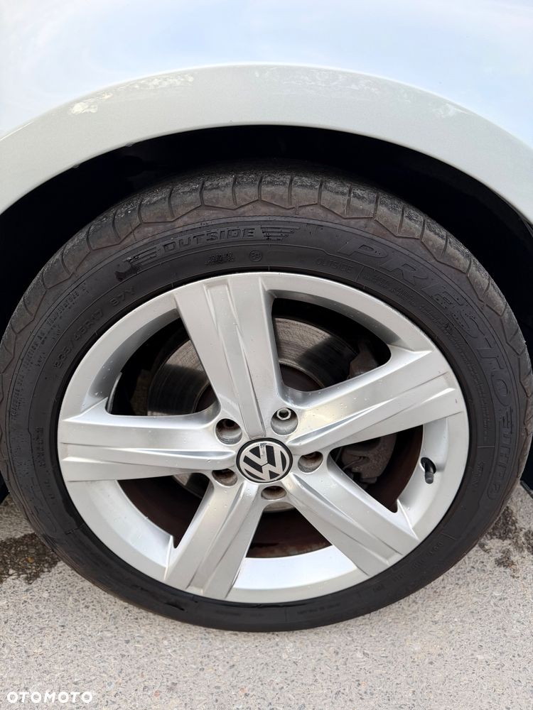 Volkswagen Passat 2.0 TDI BlueMotion Technology Highline - 22