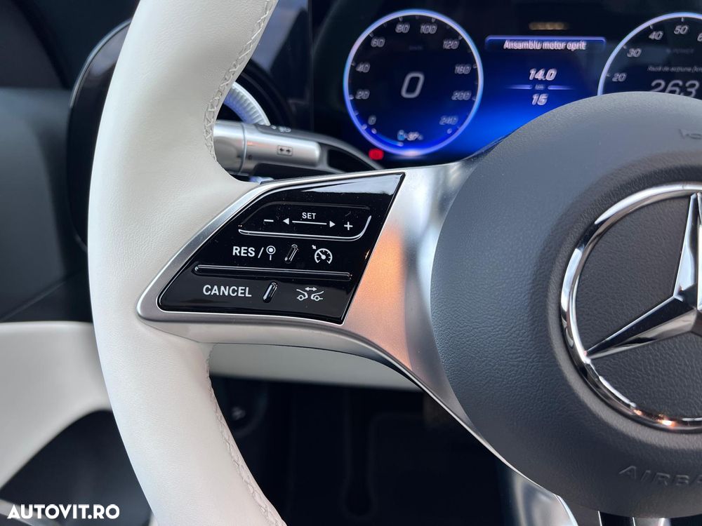 Mercedes-Benz CLA - 9