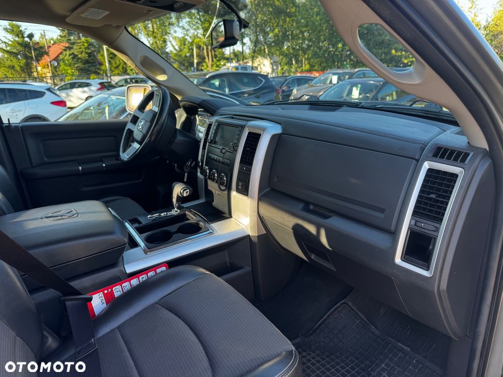Dodge RAM 5.7 4x4 - 26