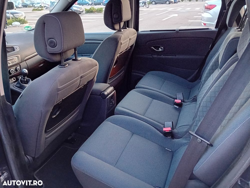 Renault Megane Estate Blue dCI Intens - 7