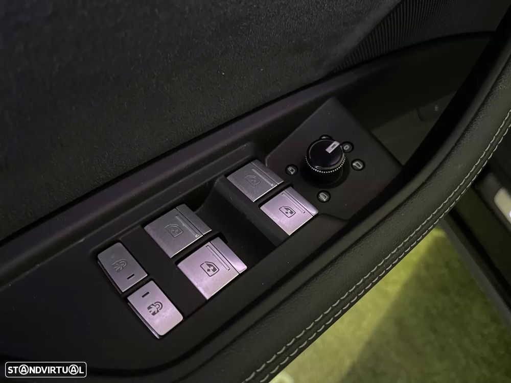 Audi Q8 e-Tron Sportback 50 quattro S line - 42