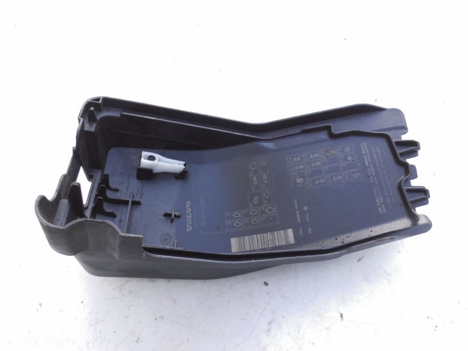 OSŁONA BEZPIECZNIKÓW VOLVO S60 V60 II 30644652 - 5