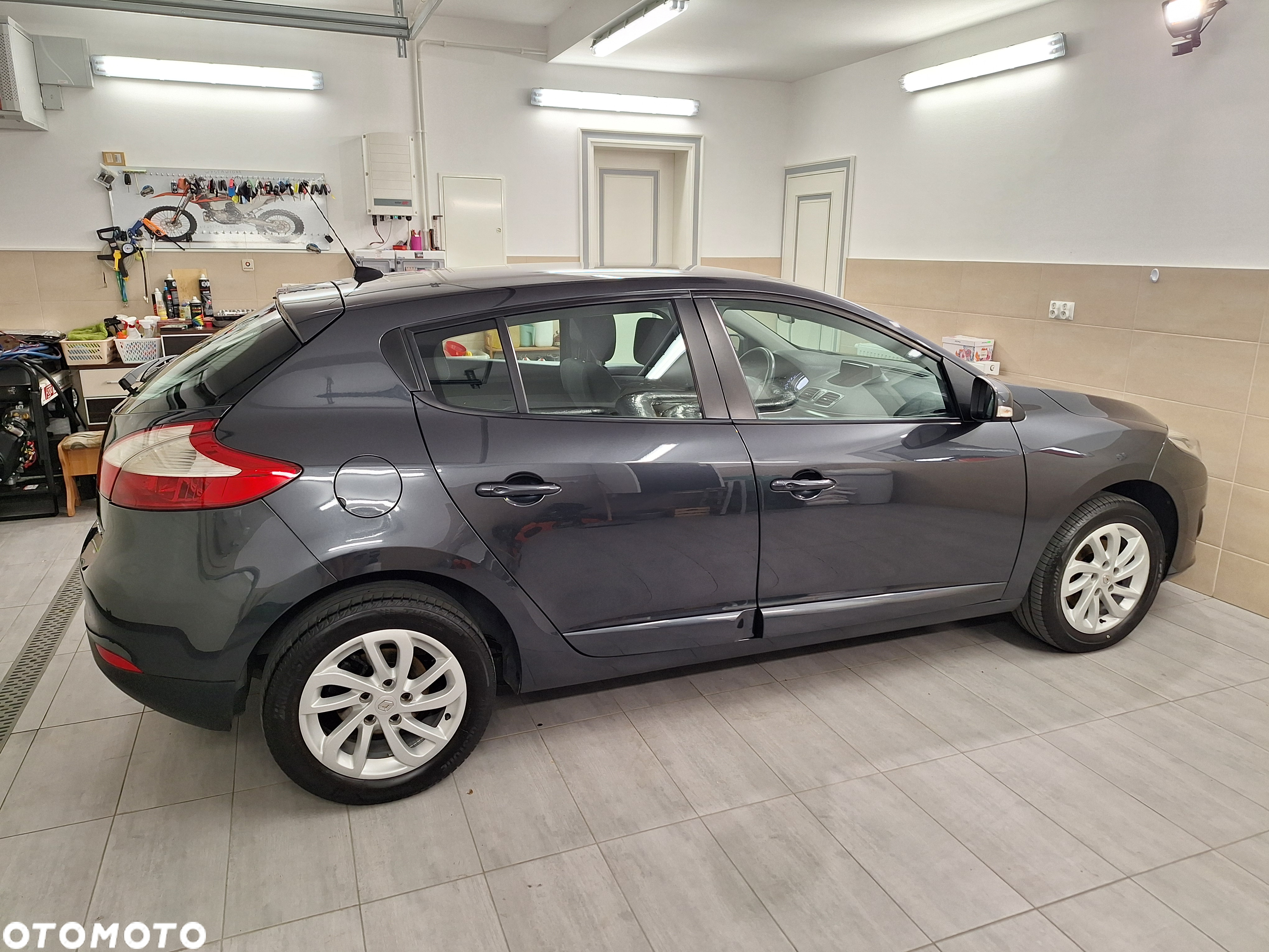 Renault Megane 1.2 16V TCe Energy Limited EU6 - 15