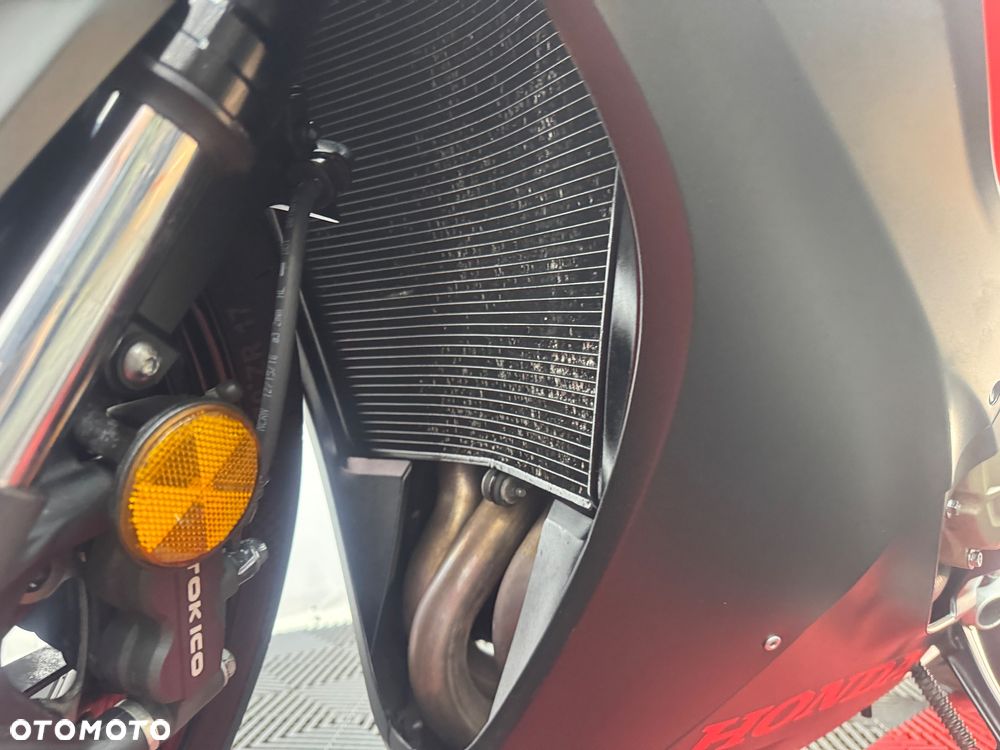 Honda CBR - 15