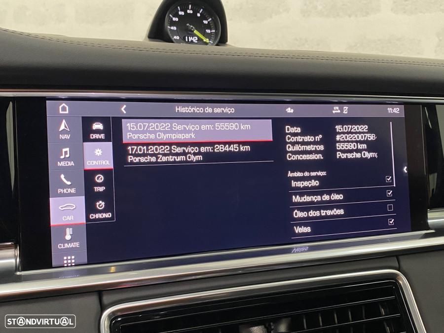 Porsche Panamera 4 E-Hybrid Platinum Edition - 35