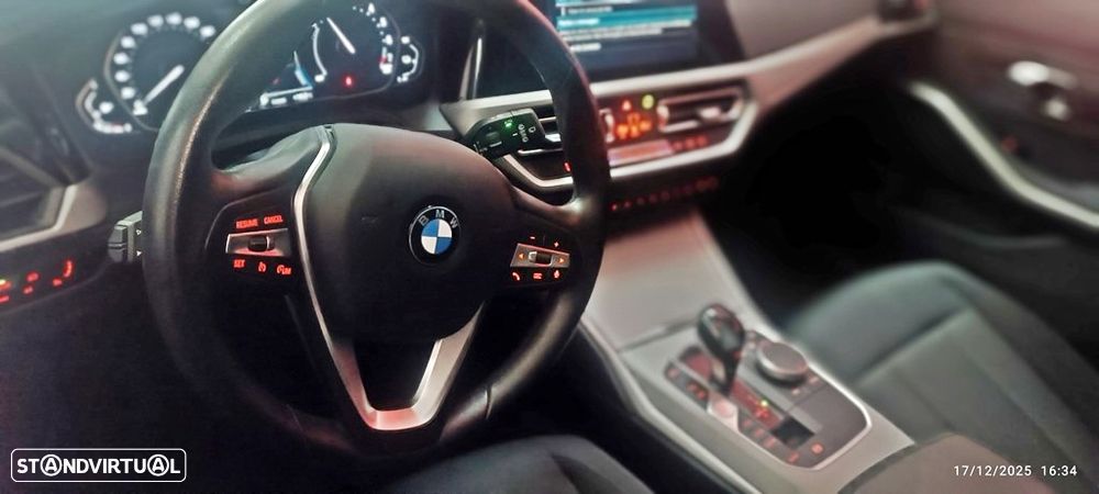 BMW 330 e Aut. Advantage - 12