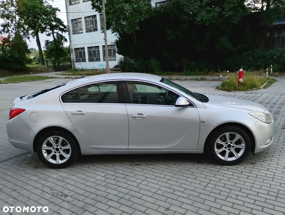 Opel Insignia 2.0 CDTI - 4
