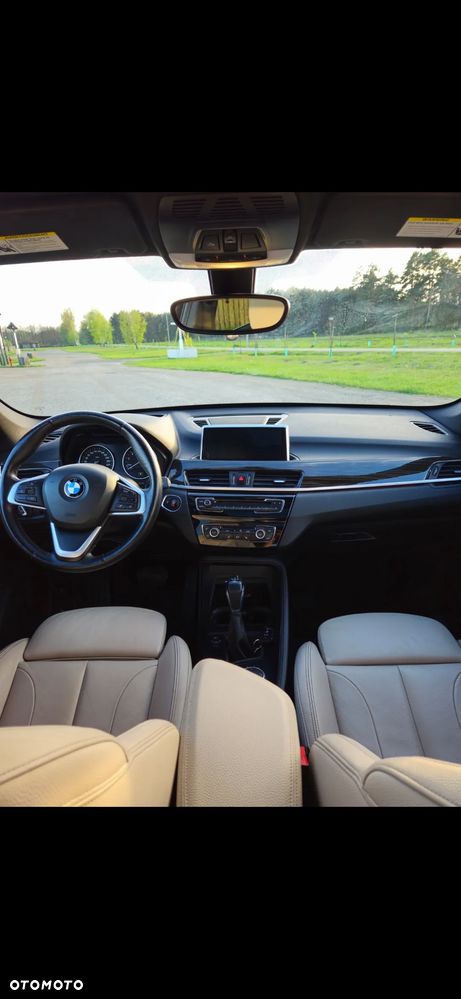 BMW X1 xDrive25i xLine sport - 7