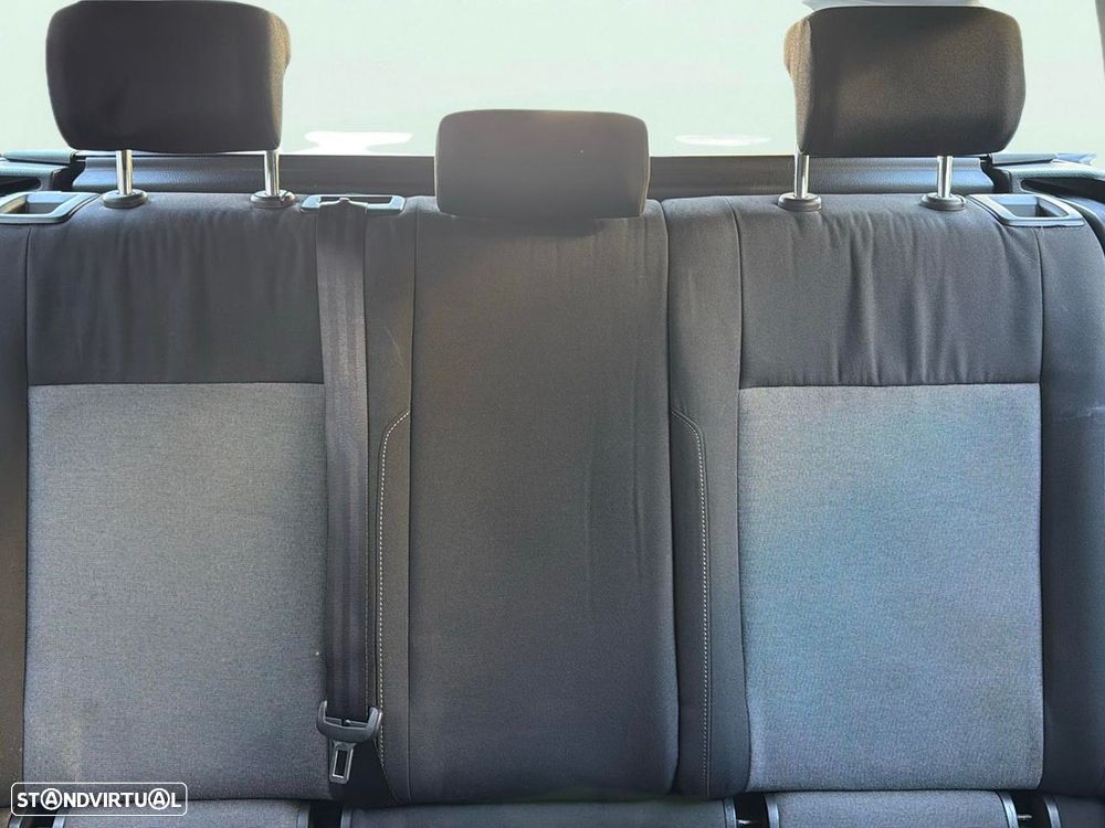 VW Golf Variant 1.6 TDi GPS Edition - 15