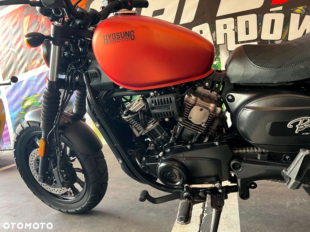Hyosung GV - 17