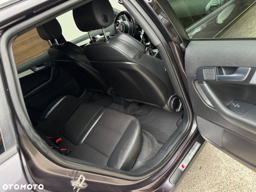 Audi A3 Sportback 2.0 TDI DPF S line Sportpaket - 15