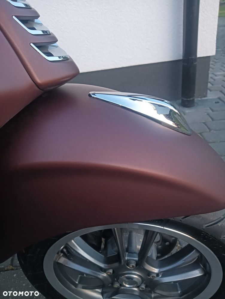 Vespa Primavera - 10
