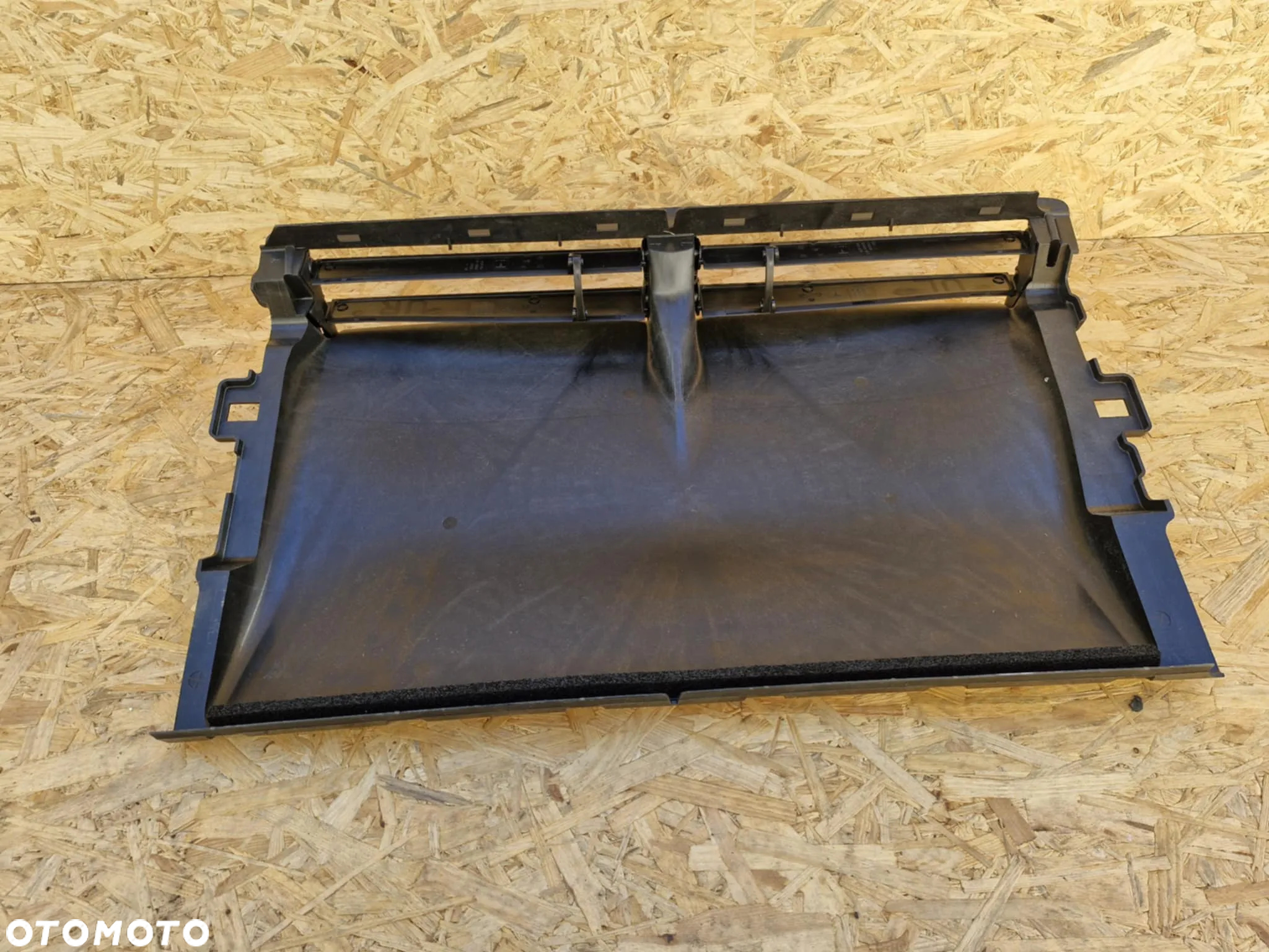 TESLA MODEL 3 KIEROWNICA POWIETRZA 1076732-00-H - 7