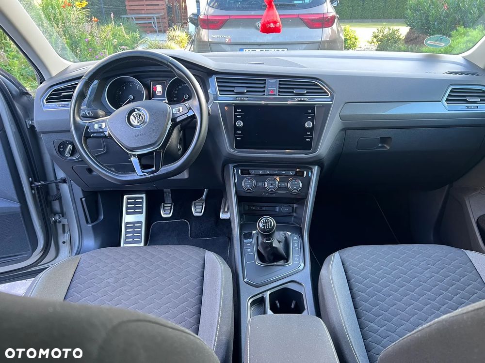 Volkswagen Tiguan - 6