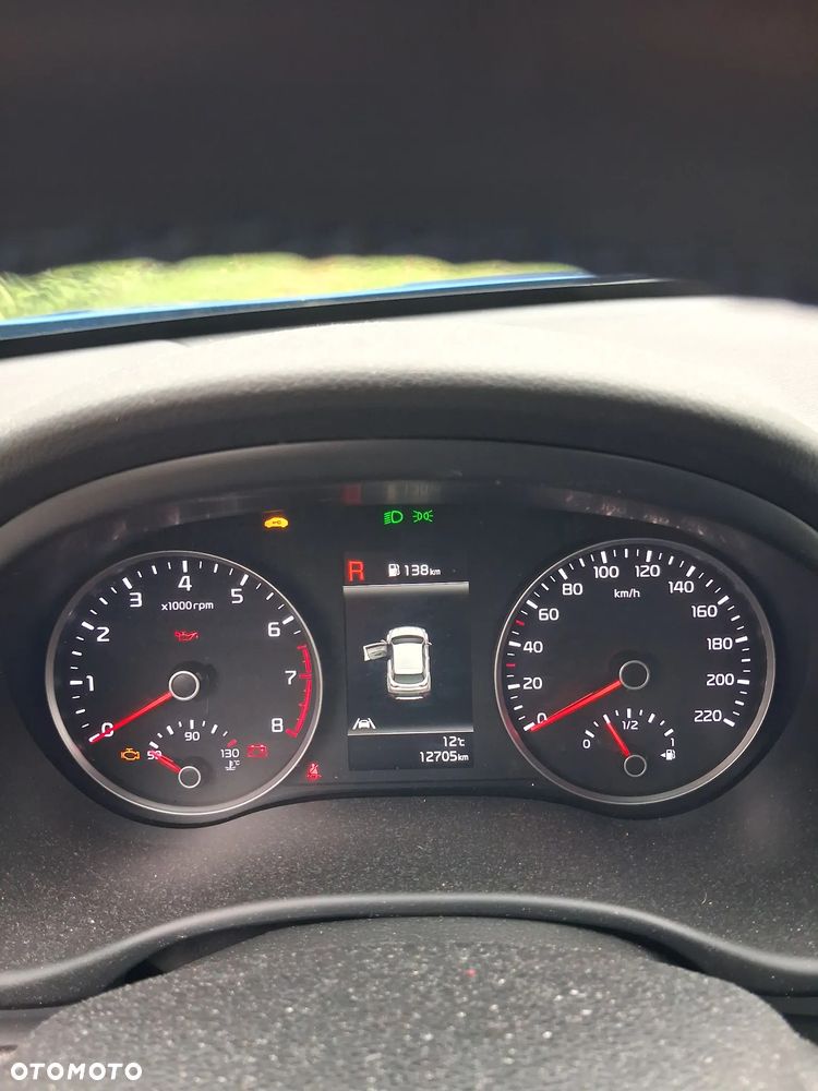 Kia Stonic 1.2 L - 6