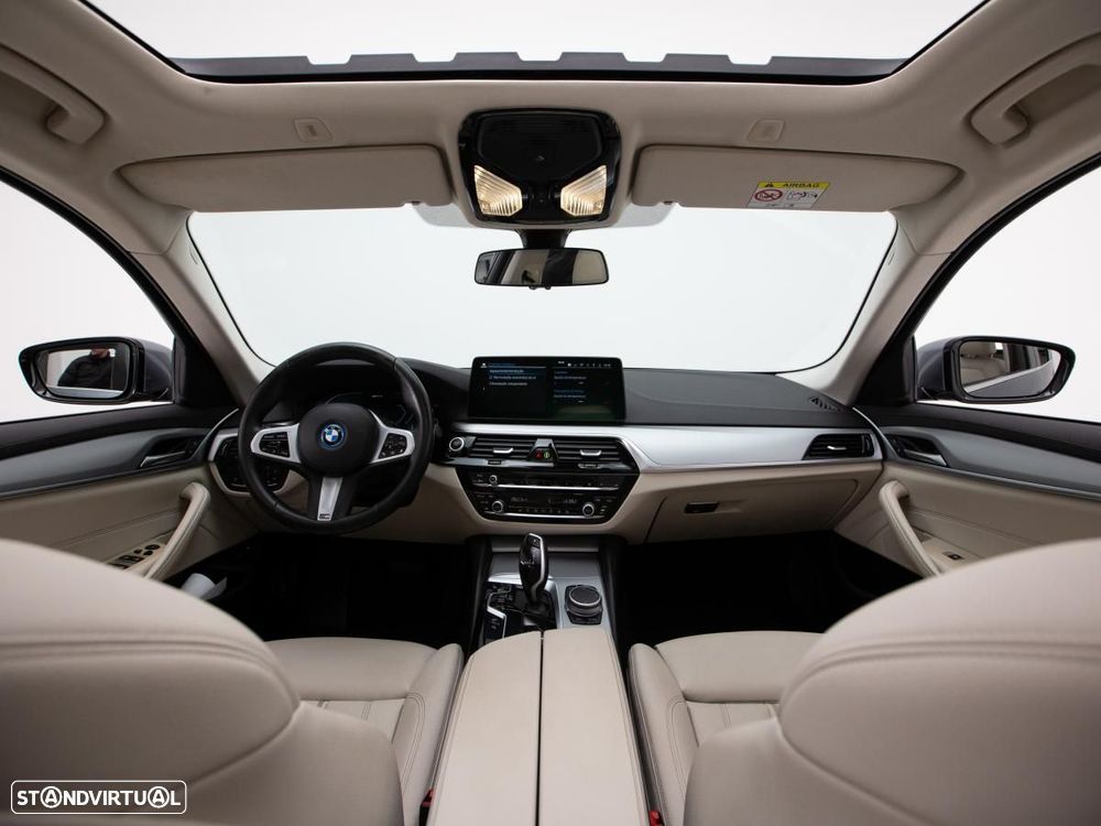 BMW 520 e - 8