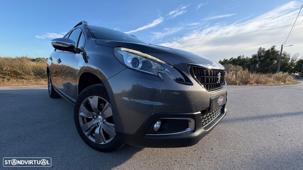 Peugeot 2008 1.2 PureTech Style - 5