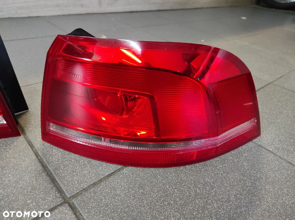 VW PASSAT B7 KOMBI LAMPA TYLNA TYŁ LEWA PRAWA WERSJA EUROPEJSKA CAŁA SPRAWNA WYSYŁKA !!! - 2