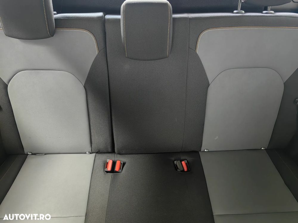 Dacia Duster TCe 150 EDC Extreme - 11