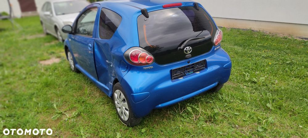 Toyota Aygo - 4