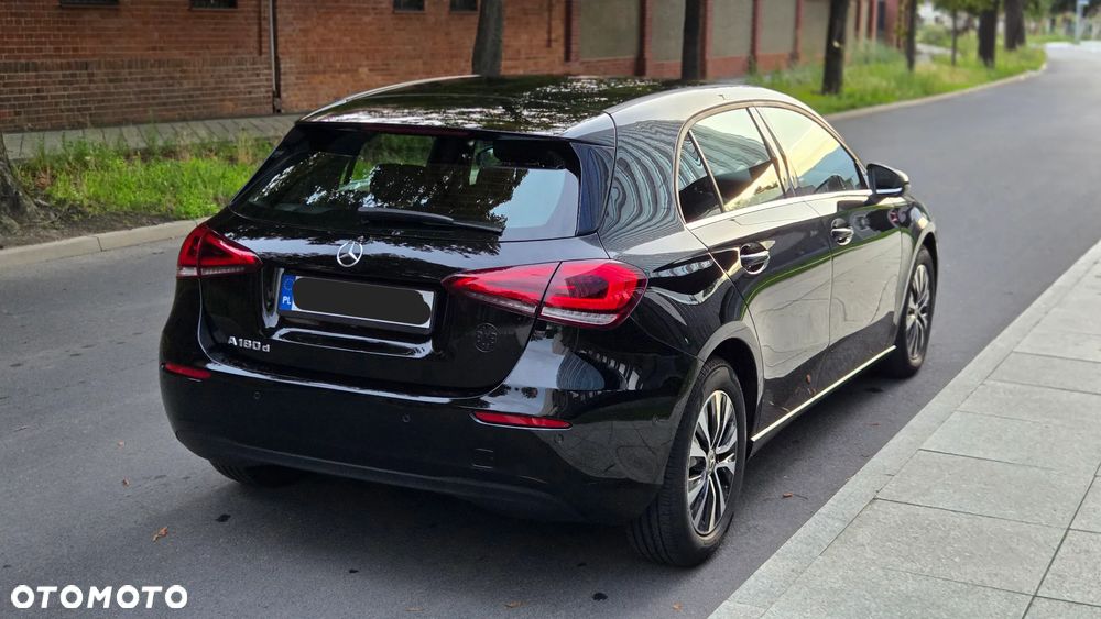 Mercedes-Benz Klasa A 180 d 8G-DCT Progressive - 8