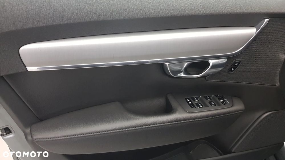 Volvo V90 D5 SCR AWD Momentum Pro - 15